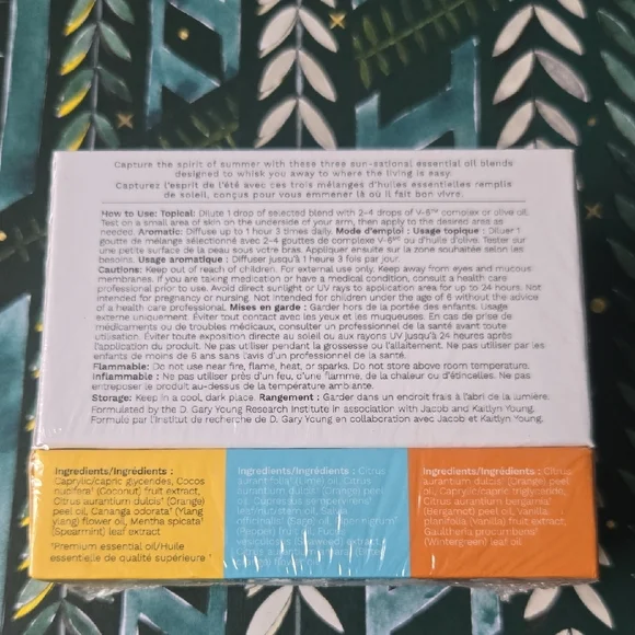 Young Living Simplified Summer Collection Set - Picture 2 of 2